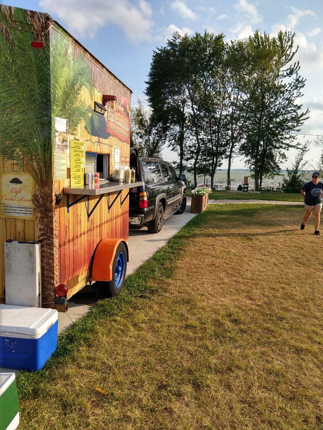 WMTV-15news: The Mango Man is back after surviving a serious car crash